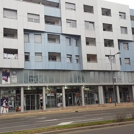 Apartment Centrum - Free Private Parking Novi Sad Exterior photo