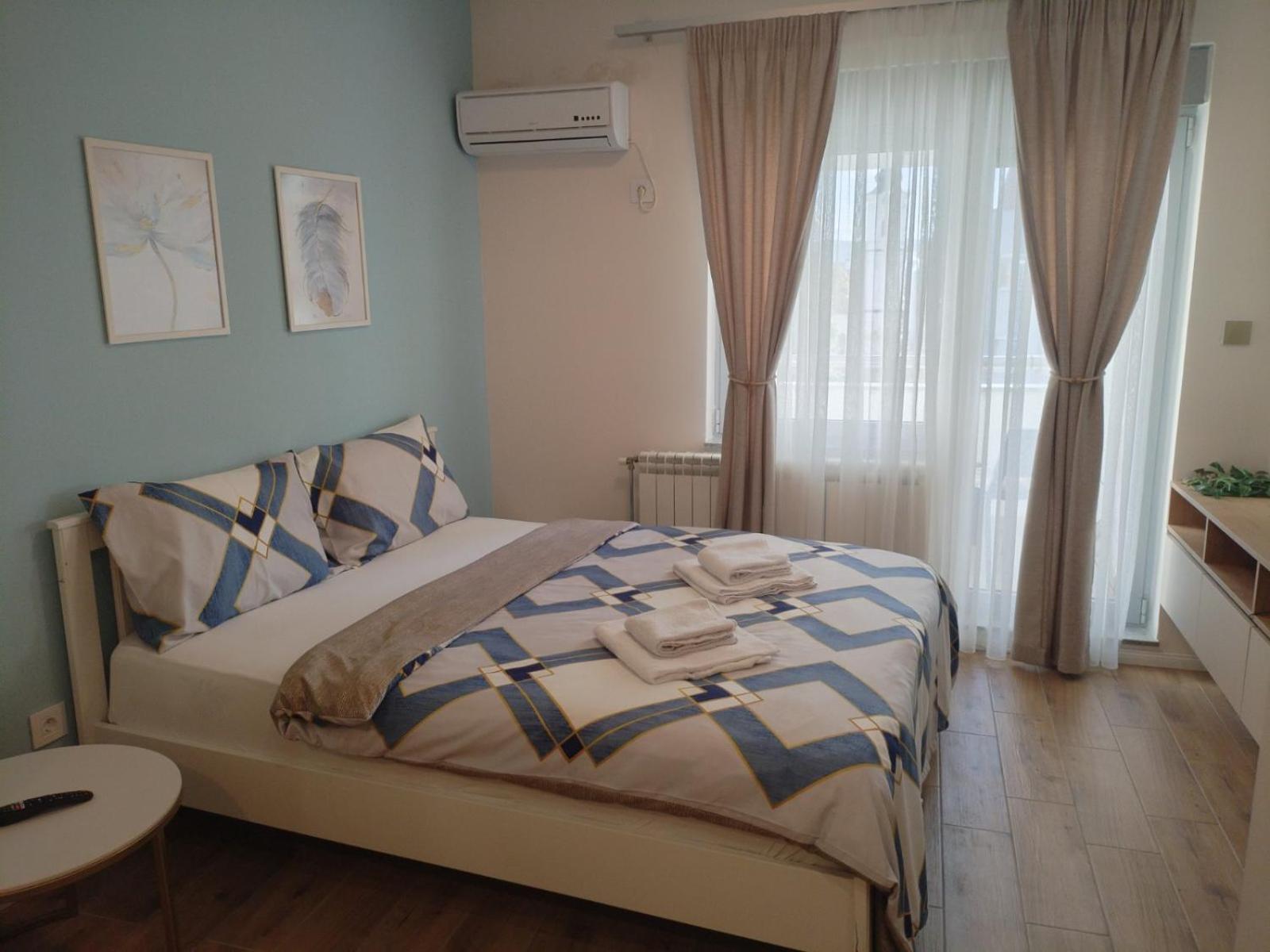 Centrum - Free Private Parking Novi Sad