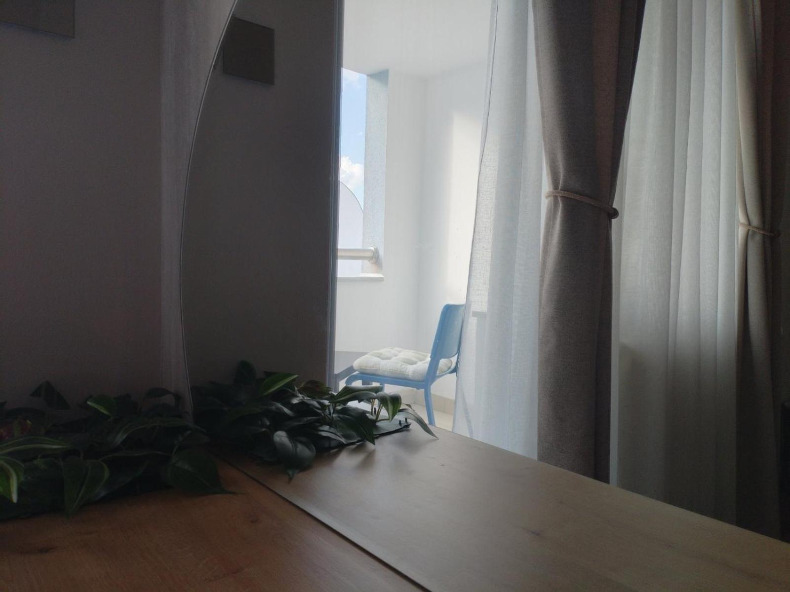 Apartment Centrum - Free Private Parking Novi Sad