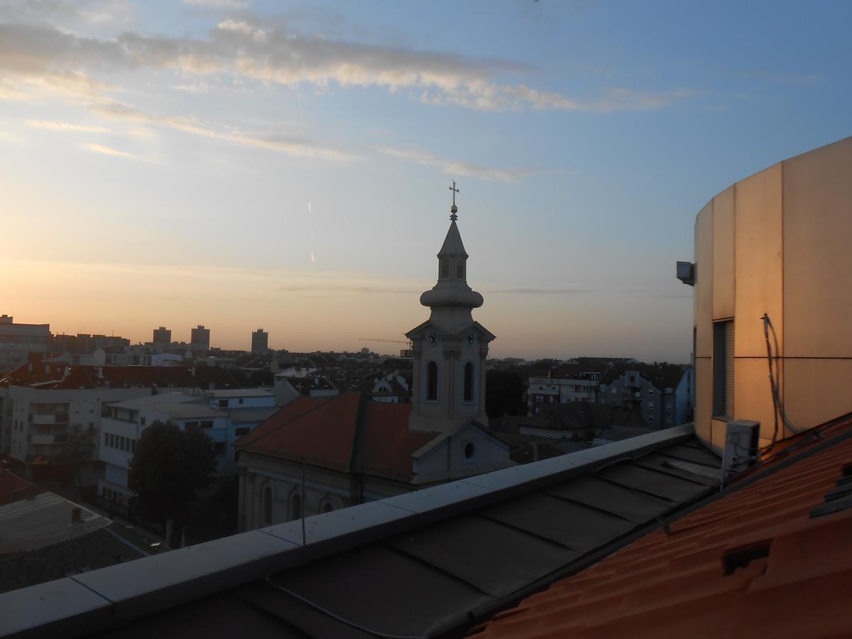 Centrum - Free Private Parking Novi Sad